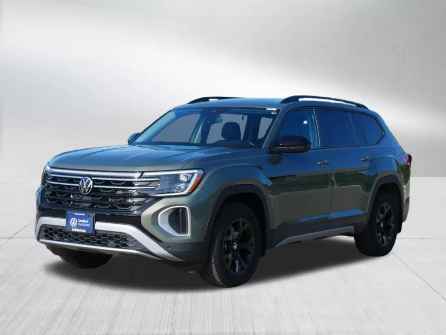 2025 Volkswagen Atlas Peak Edition photo 1