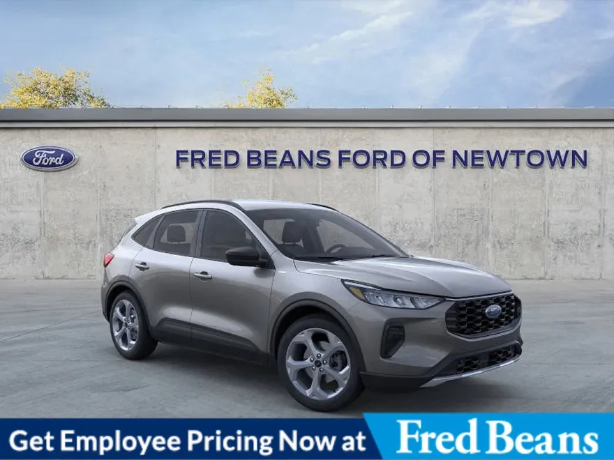 2025 Ford Escape ST-Line photo 1