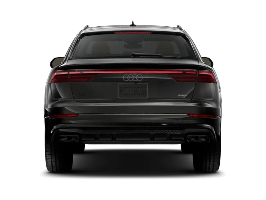 2025 Audi Q8 55 Premium Plus photo 4