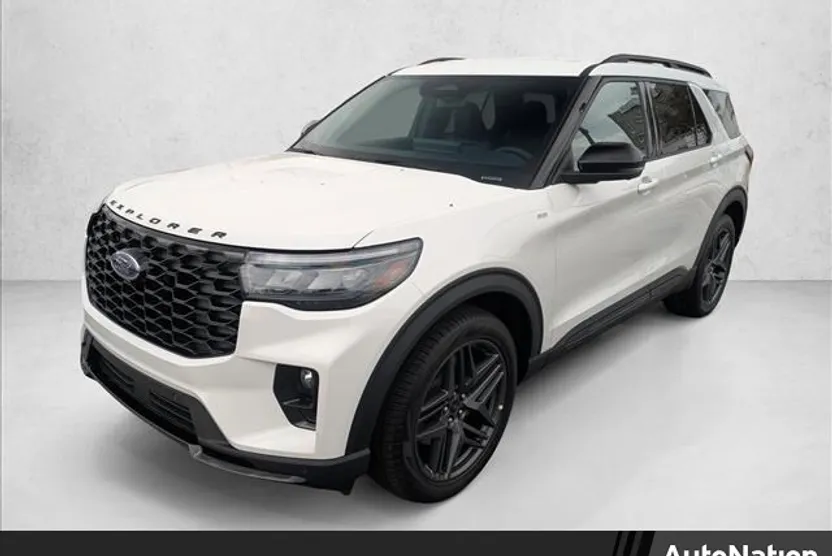 2025 Ford Explorer ST-Line photo 1