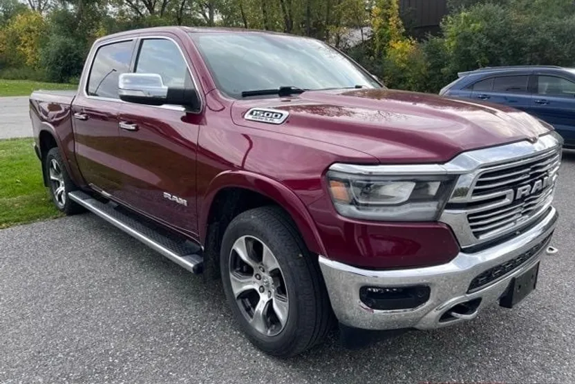 2022 Ram 1500 Laramie photo 1