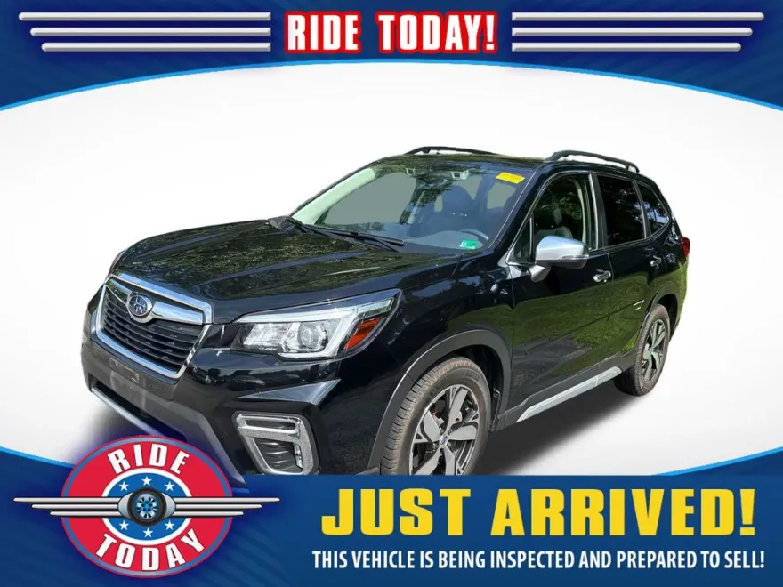 2019 Subaru Forester Touring photo 1