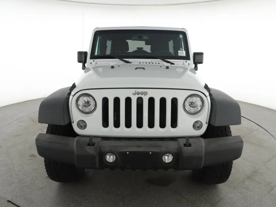 2017 Jeep Wrangler Unlimited Rubicon photo 1