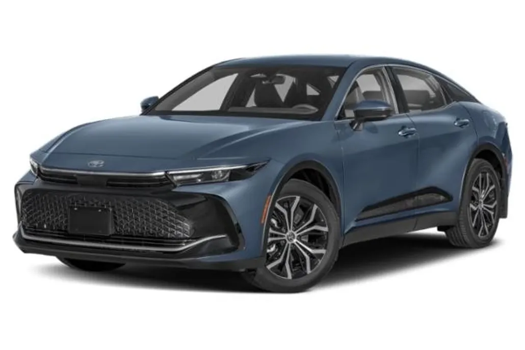 2026 Toyota Crown XLE photo 1