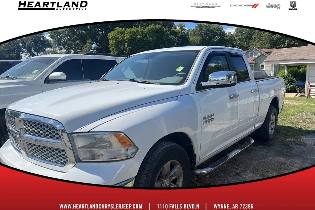 2013 Ram 1500 SLT photo 1