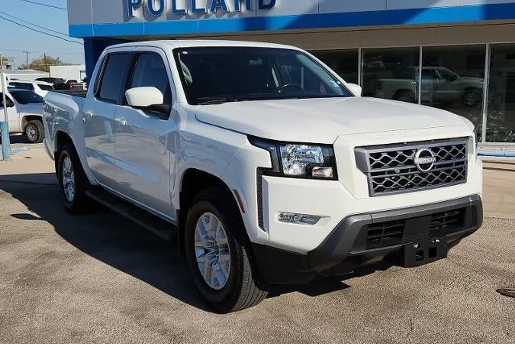 2023 Nissan Frontier Crew Cab SV photo 1
