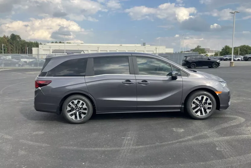 2026 Honda Odyssey EX-L photo 1
