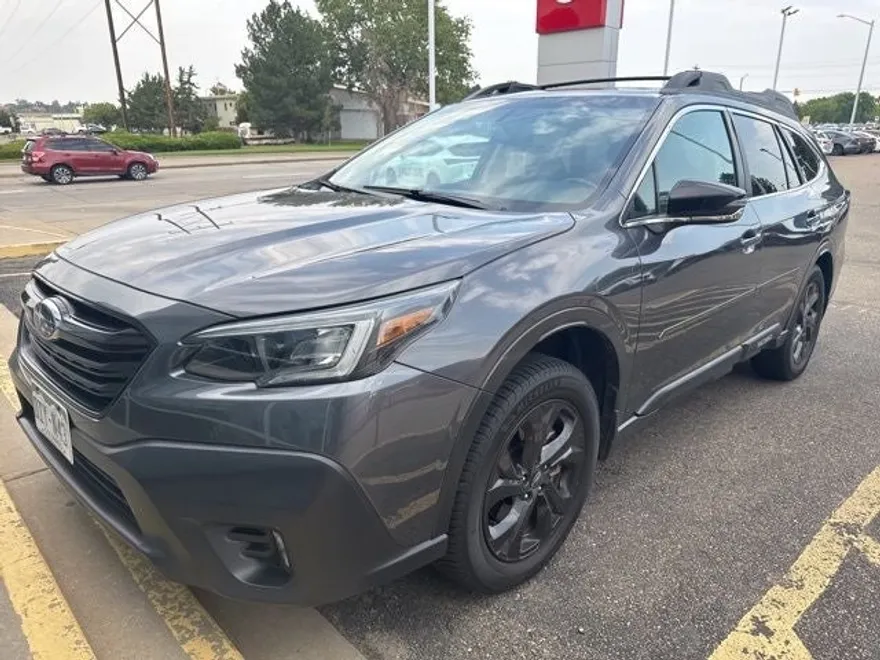2020 Subaru Outback Onyx Edition XT photo 1