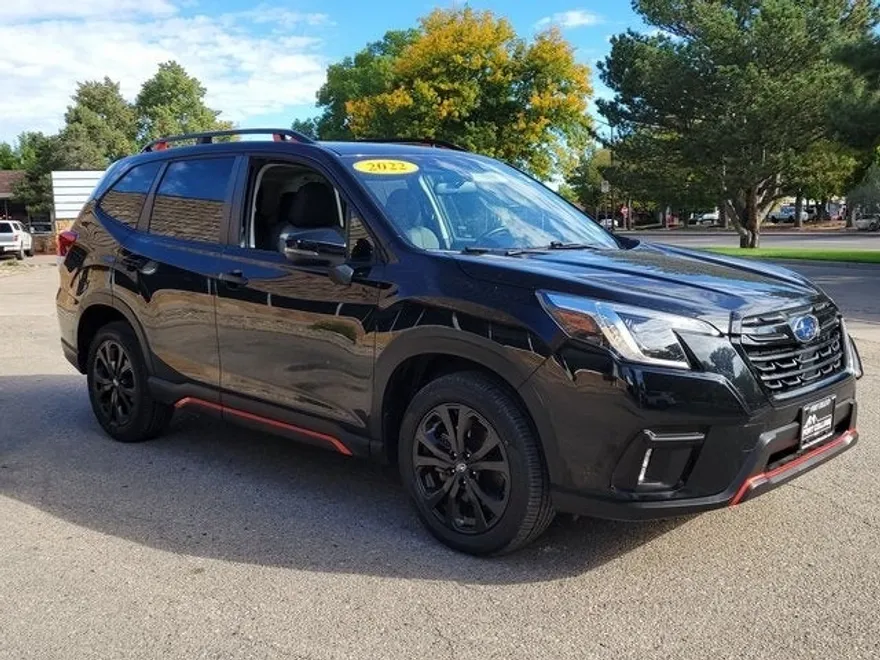 2022 Subaru Forester Sport photo 1