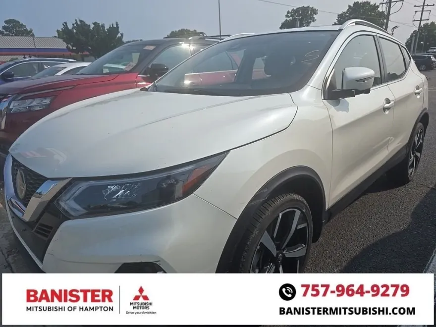 2021 Nissan Rogue Sport SL photo 1