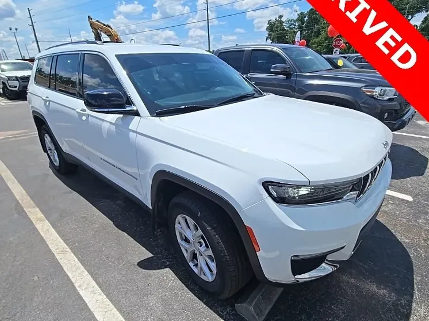 2022 Jeep Grand Cherokee Limited photo 1