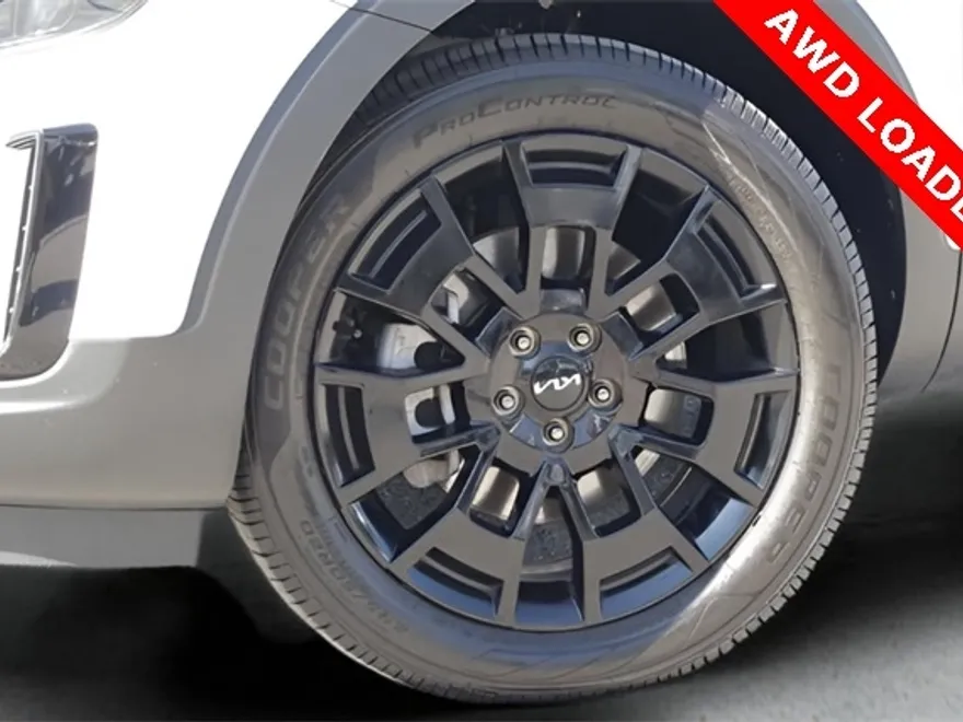 2022 Kia Telluride SX photo 1