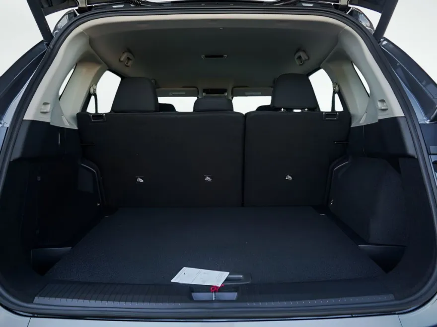 2026 Nissan Rogue SV photo 1