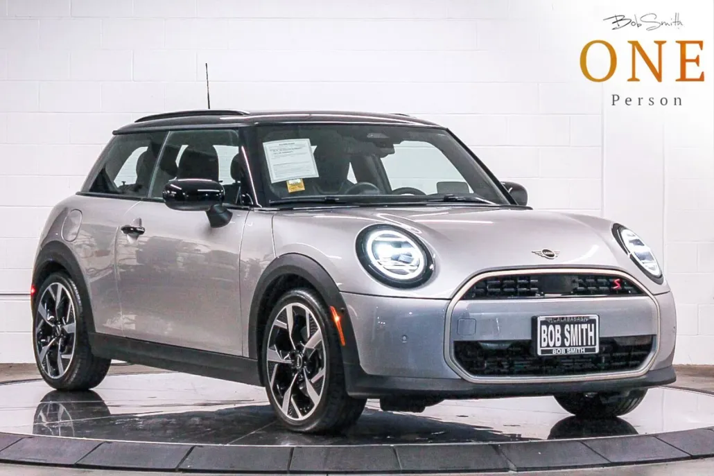 2025 Mini Cooper 2 Door Hardtop S photo 1