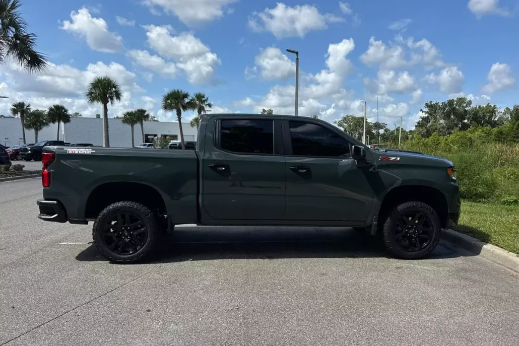 2025 Chevrolet Silverado 1500 LT Trail Boss photo 1