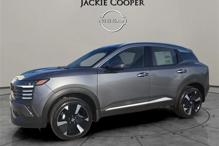 2025 Nissan Kicks SR photo 1