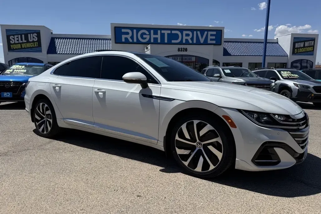 2021 Volkswagen Arteon SEL R-Line photo 1