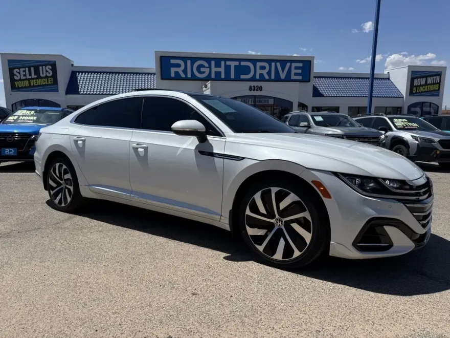 2021 Volkswagen Arteon SEL R-Line photo 1