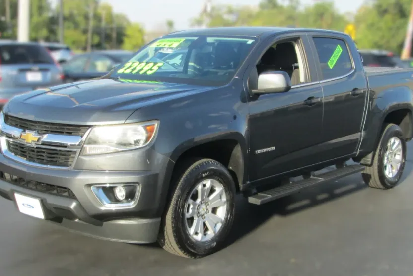 2015 Chevrolet Colorado LT photo 1