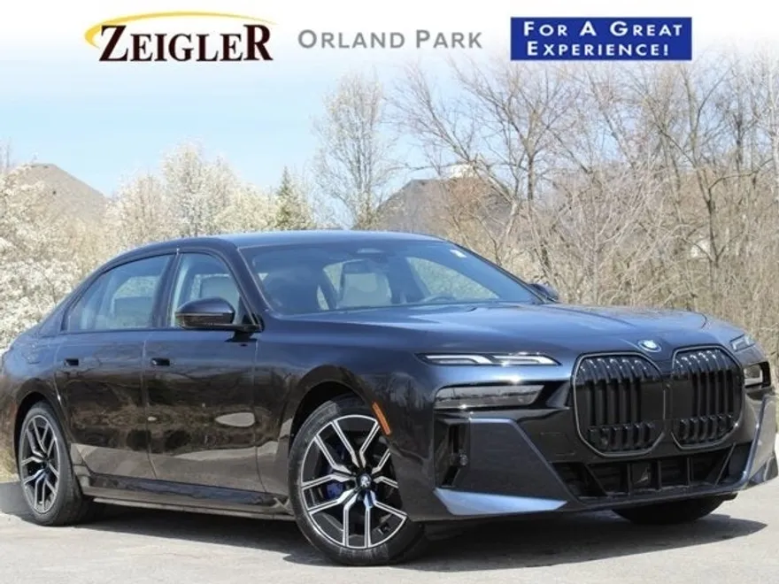 2025 Bmw i7 xDrive60 photo 1