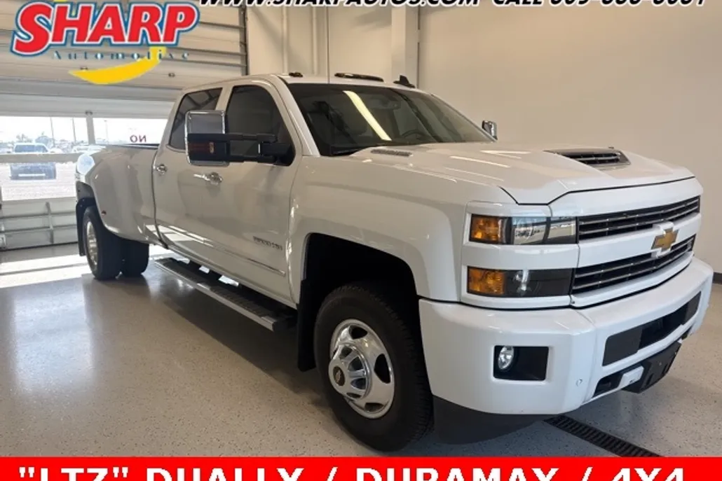 2018 Chevrolet Silverado 3500HD LTZ photo 1