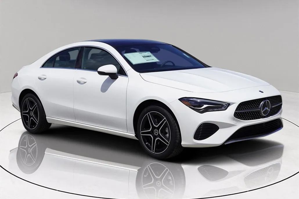 2026 Mercedes Benz CLA 250 4MATIC photo 1