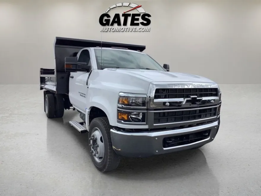 2024 Chevrolet Silverado 4500HD Work Truck photo 1
