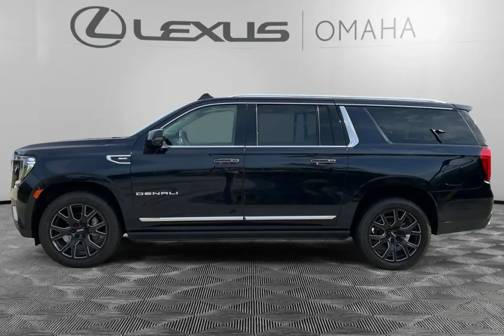 2021 Gmc Yukon XL Denali photo 1