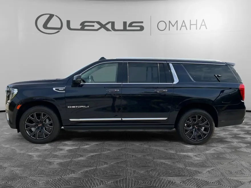 2021 Gmc Yukon XL Denali photo 1