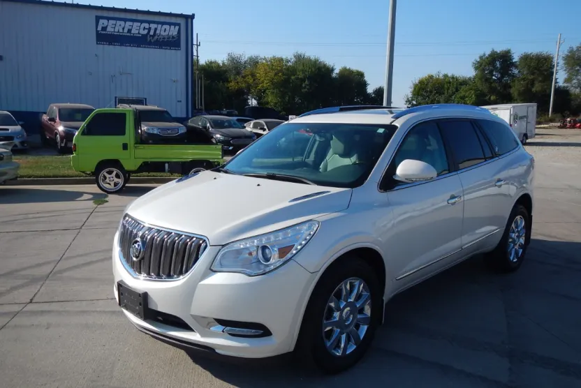 2014 Buick Enclave Leather photo 1