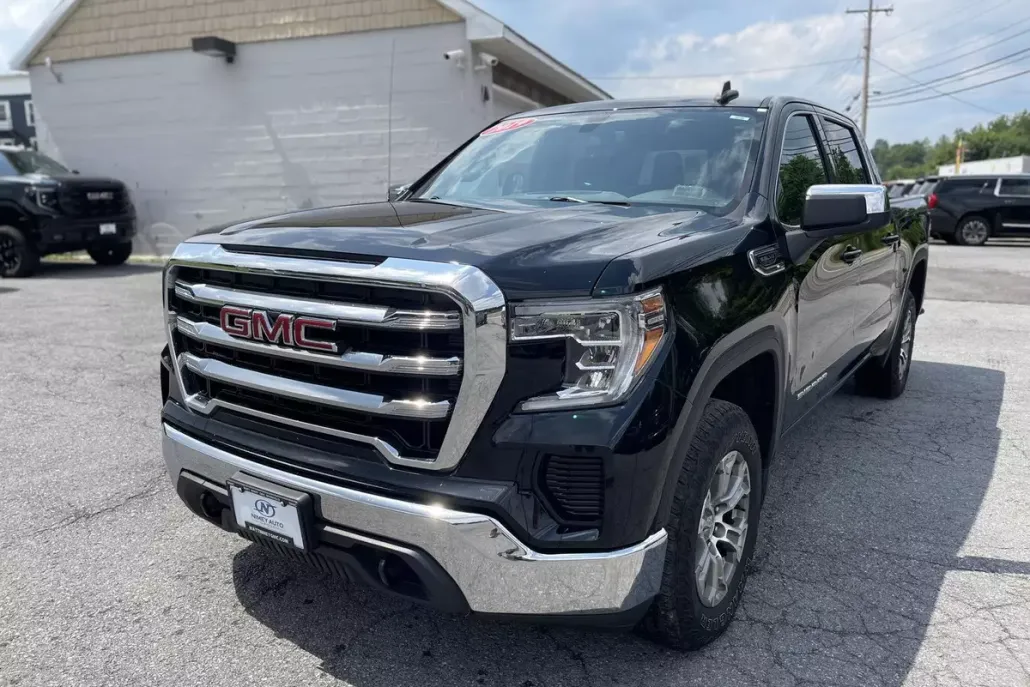 2019 Gmc Sierra 1500 SLE photo 1