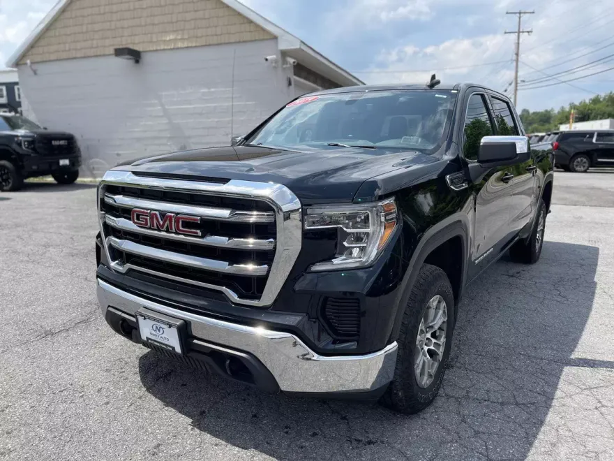 2019 Gmc Sierra 1500 SLE photo 1