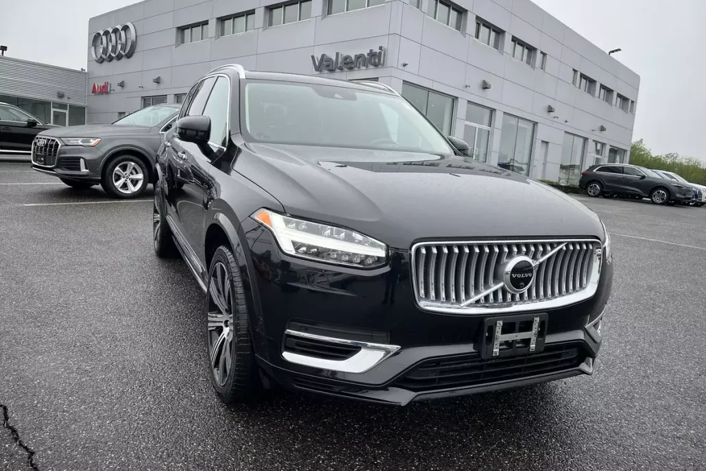 2022 Volvo XC90 Recharge T8 Inscription photo 1