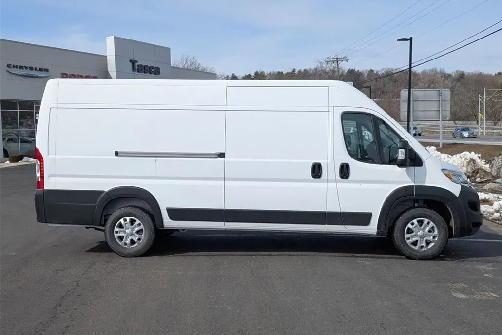 2025 Ram ProMaster 3500 photo 1