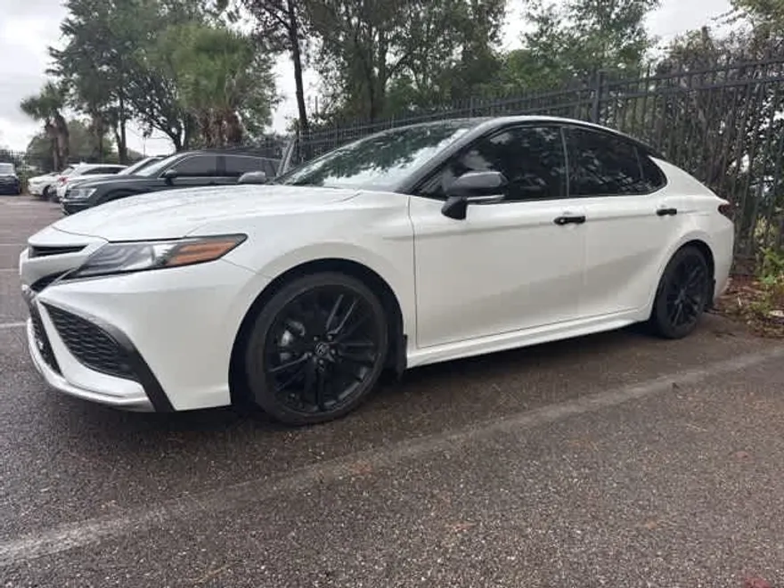 2022 Toyota Camry XSE photo 1