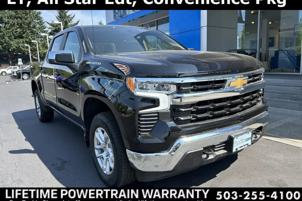 2025 Chevrolet Silverado 1500 LT photo 1