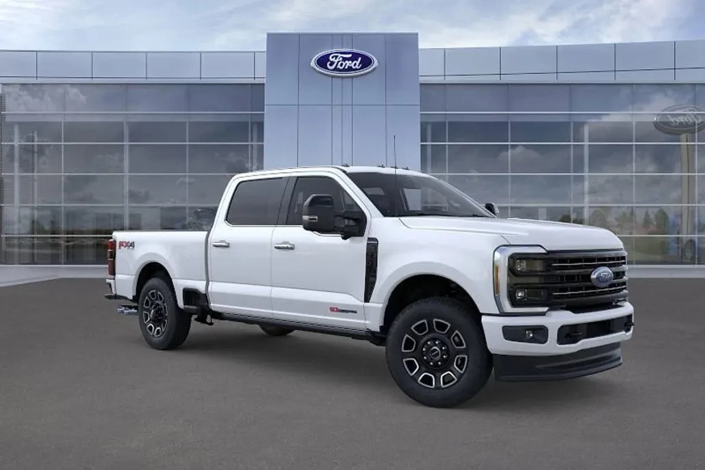 2025 Ford F-350 Platinum photo 1