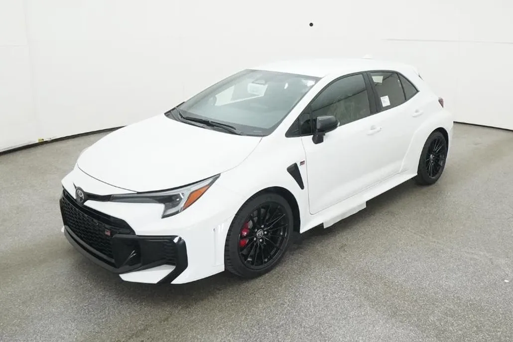 2025 Toyota Corolla GR Premium photo 1