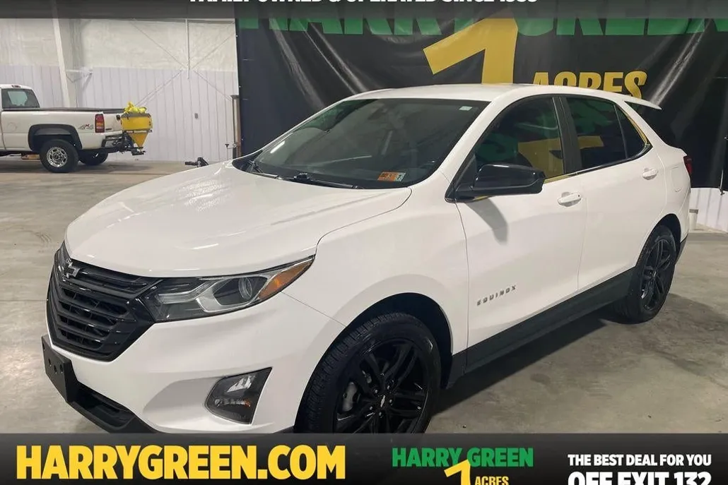 2021 Chevrolet Equinox LT photo 1