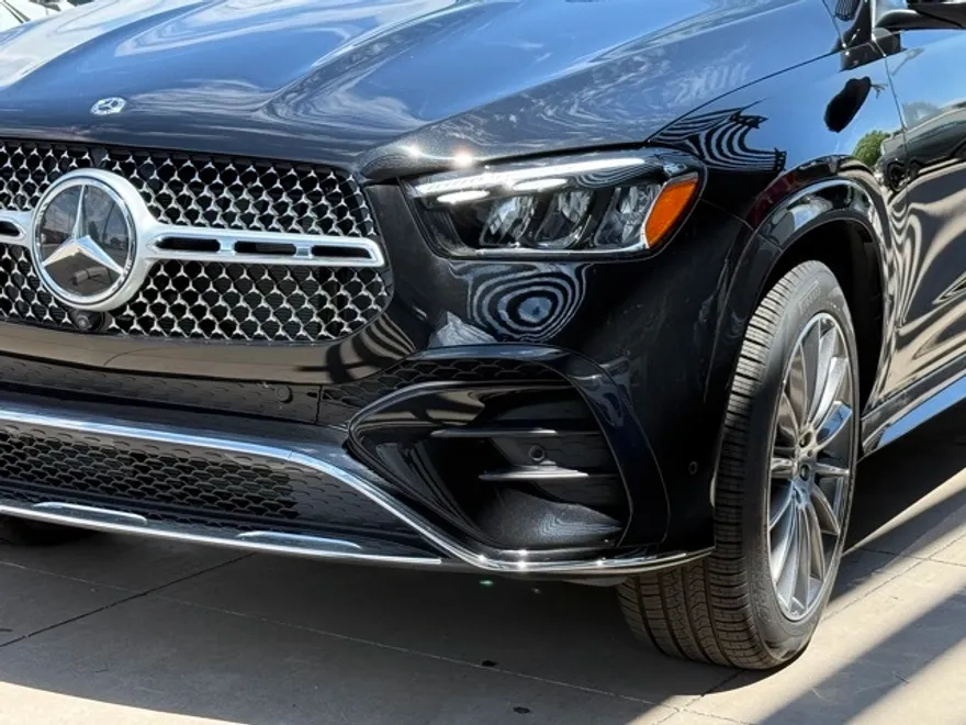 2025 Mercedes Benz GLE 580 4MATIC photo 1