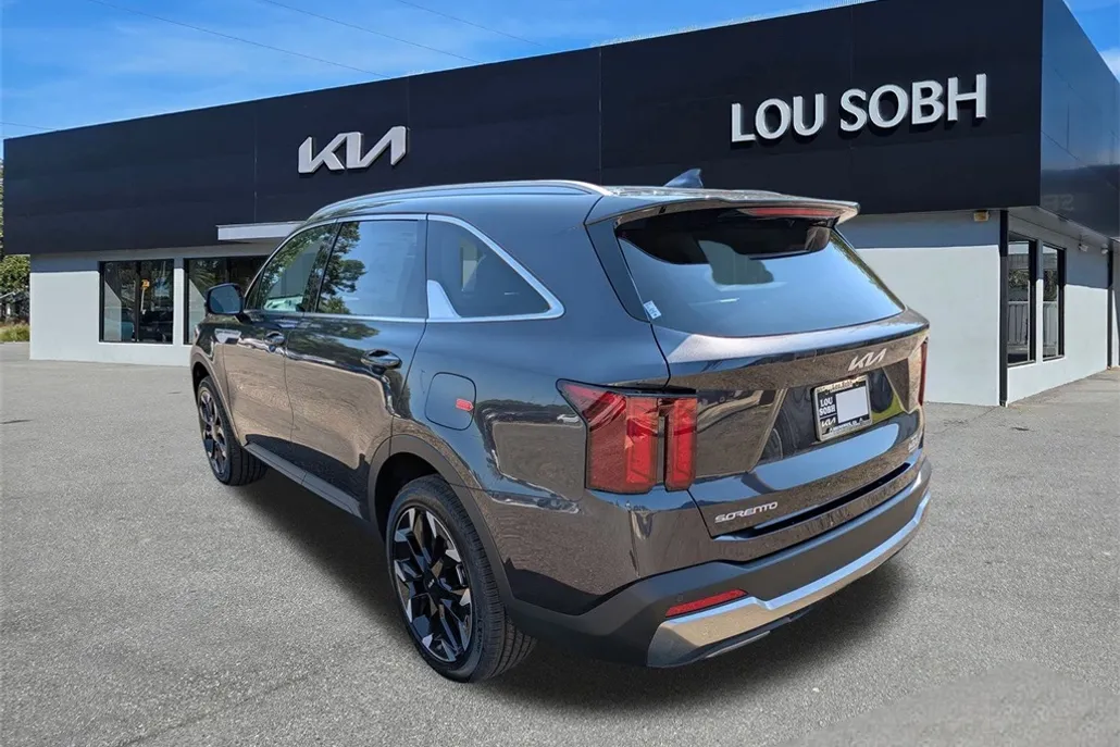 2026 Kia Sorento EX photo 1