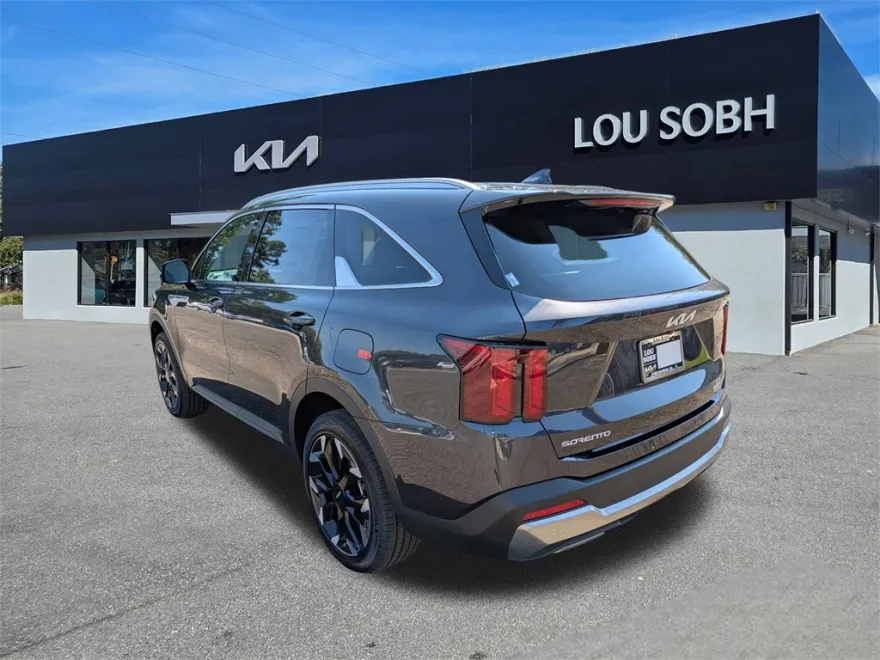2026 Kia Sorento EX photo 1