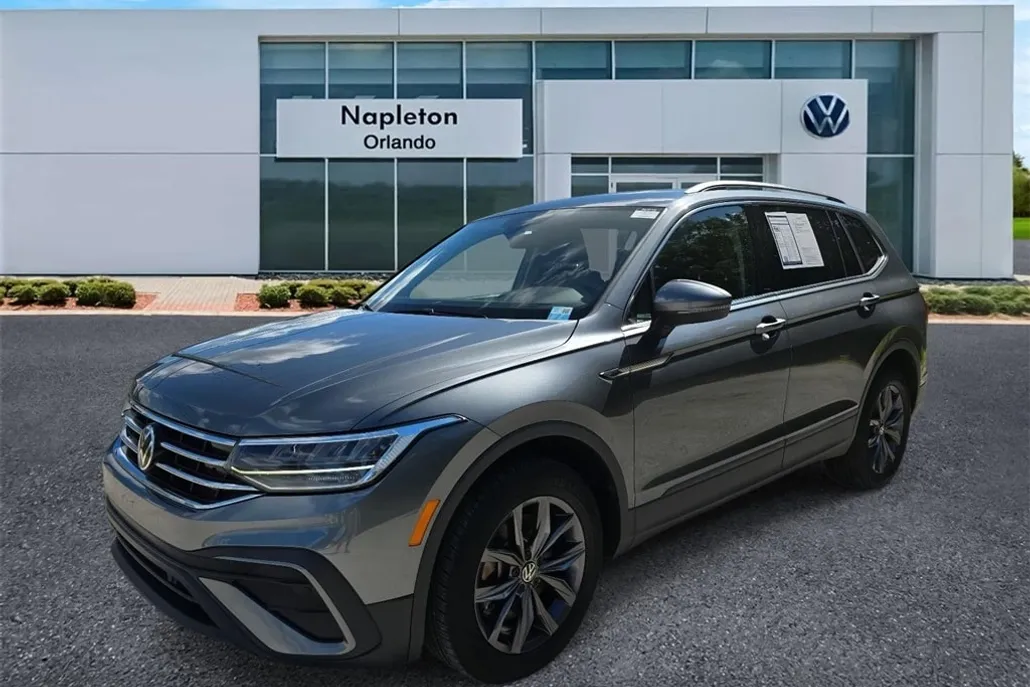 2024 Volkswagen Tiguan SE Wolfsburg Edition photo 1