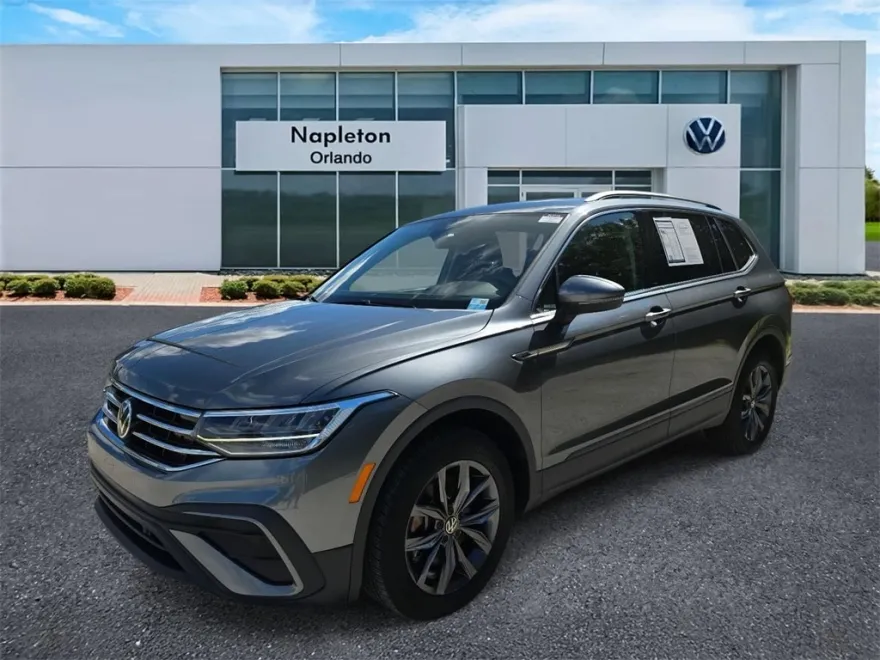 2024 Volkswagen Tiguan SE Wolfsburg Edition photo 1