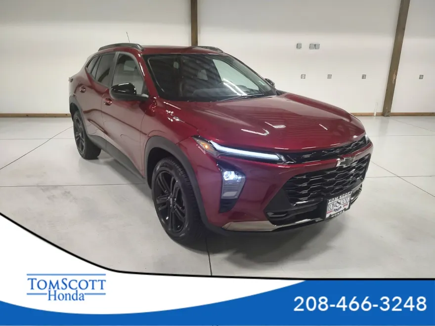 2024 Chevrolet Trax ACTIV photo 1
