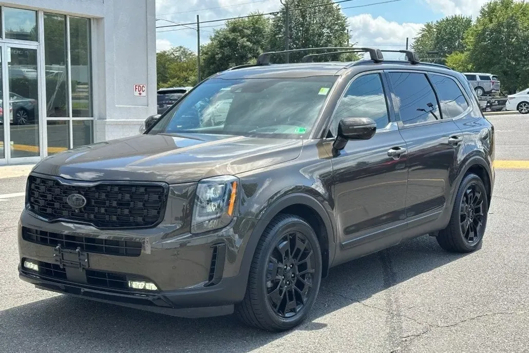 2021 Kia Telluride SX Prestige photo 1