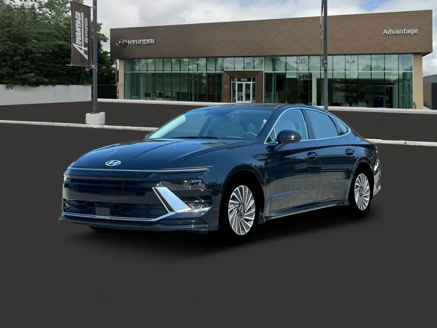 2025 Hyundai Sonata Hybrid SEL photo 1