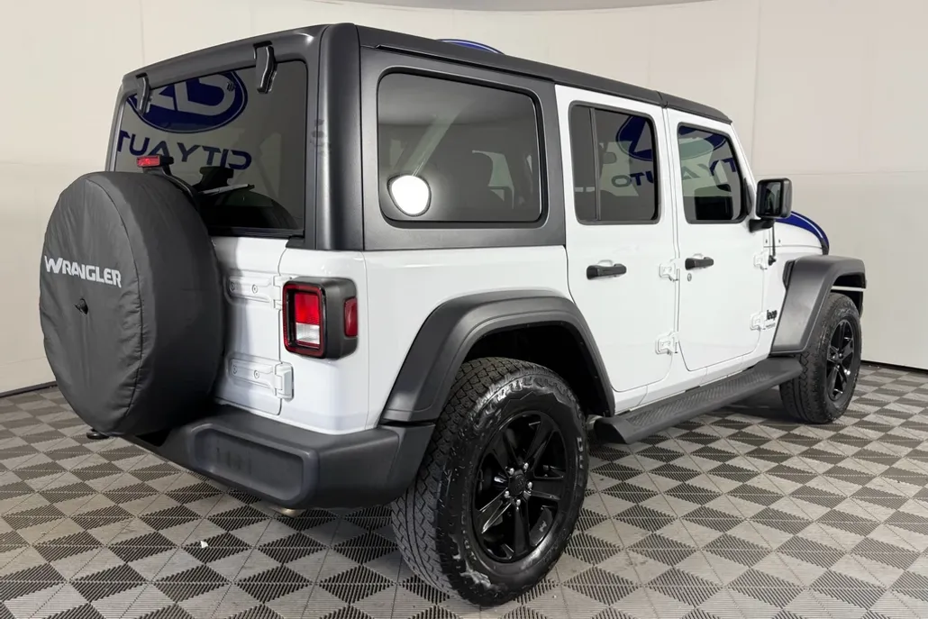 2021 Jeep Wrangler Unlimited Sport Altitude photo 1