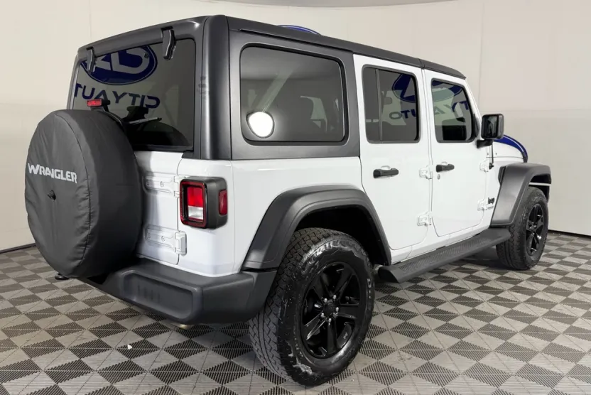 2021 Jeep Wrangler Unlimited Sport Altitude photo 1