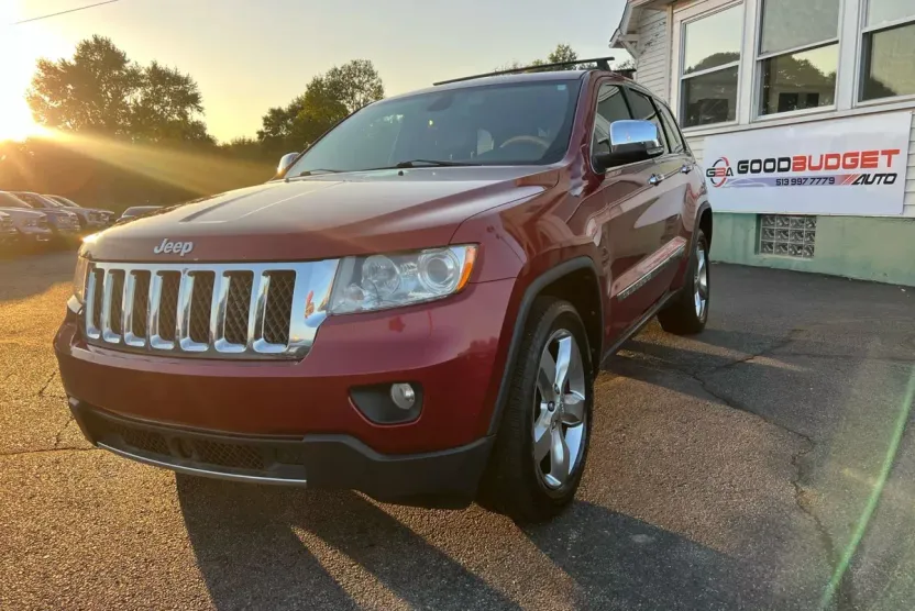 2012 Jeep Grand Cherokee Overland Sport photo 1